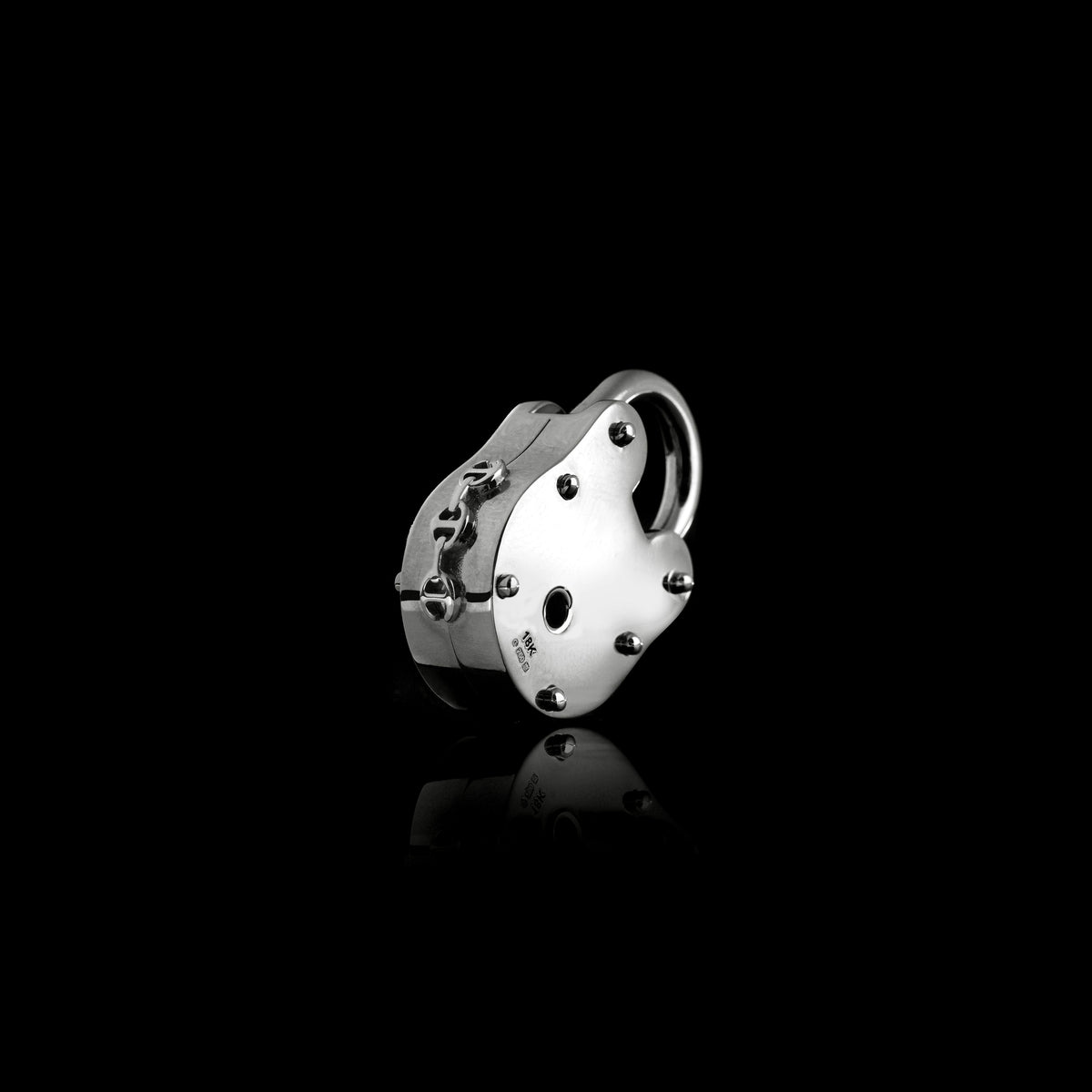 25mm Lock pendant in sterling silver, back view