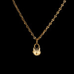 25mm Lock pendant in 18K yellow gold, hanging