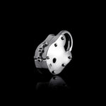 35mm Lock pendant in 18K white gold, back view