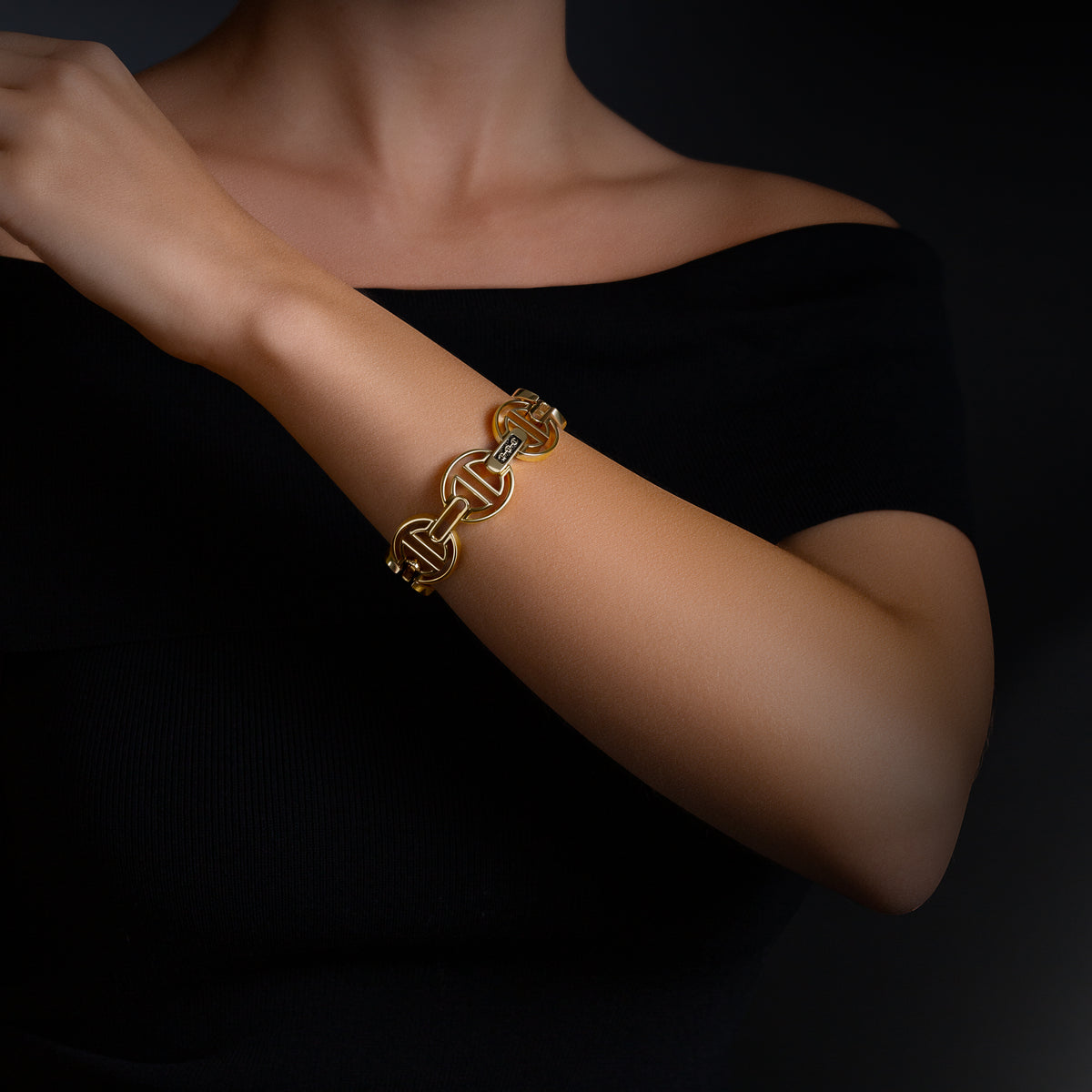 MMV Medium Link Bracelet in 18K gold