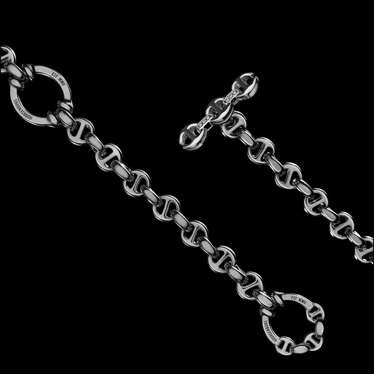 5mm Open-Link™ Necklace with Diamond Pendant - 42" in sterling silver, toggle closure detail