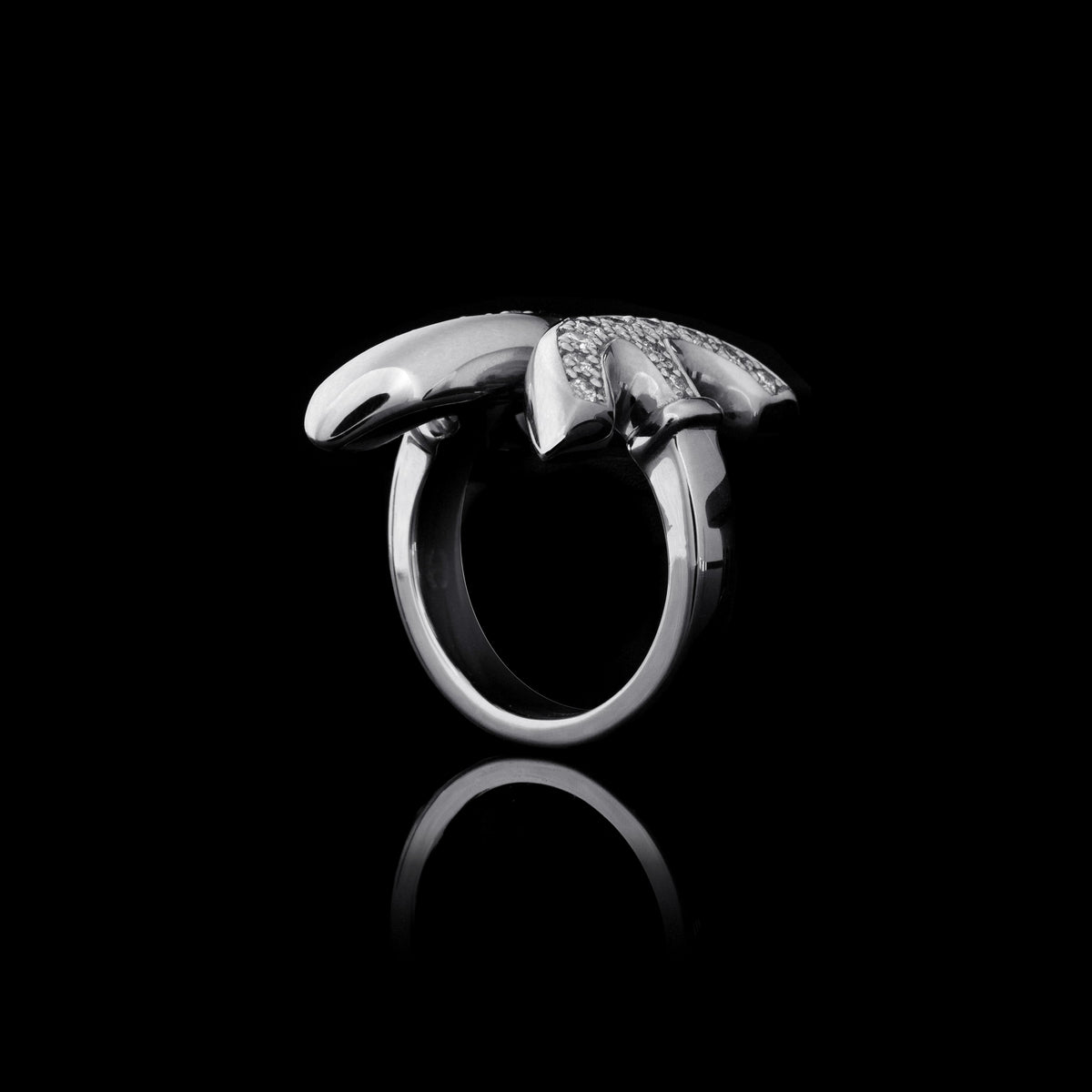 Revere with Diamonds ring in 18K white gold, view 2