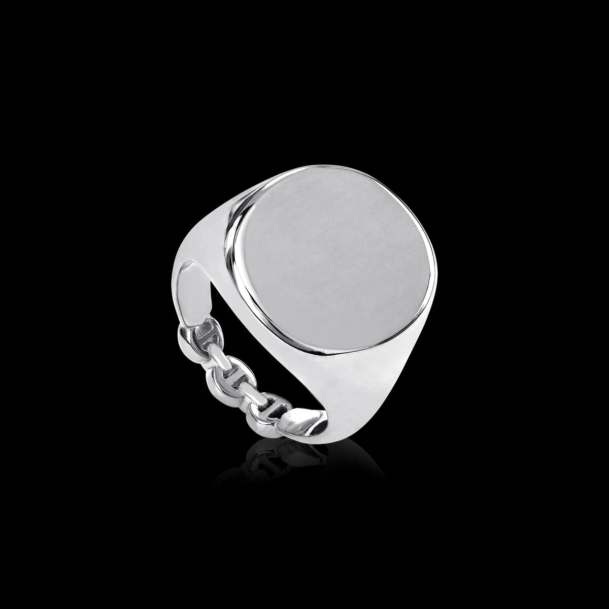Signet Ring in 18K white gold, view 3