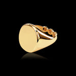 Signet Ring in 18K yellow gold
