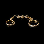 Bonded 3mm Open-Links with Five Link Pave ring in 18K yellow gold by HOORSENBUHS®