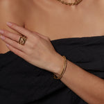 Phantom Clique ring in 18K gold