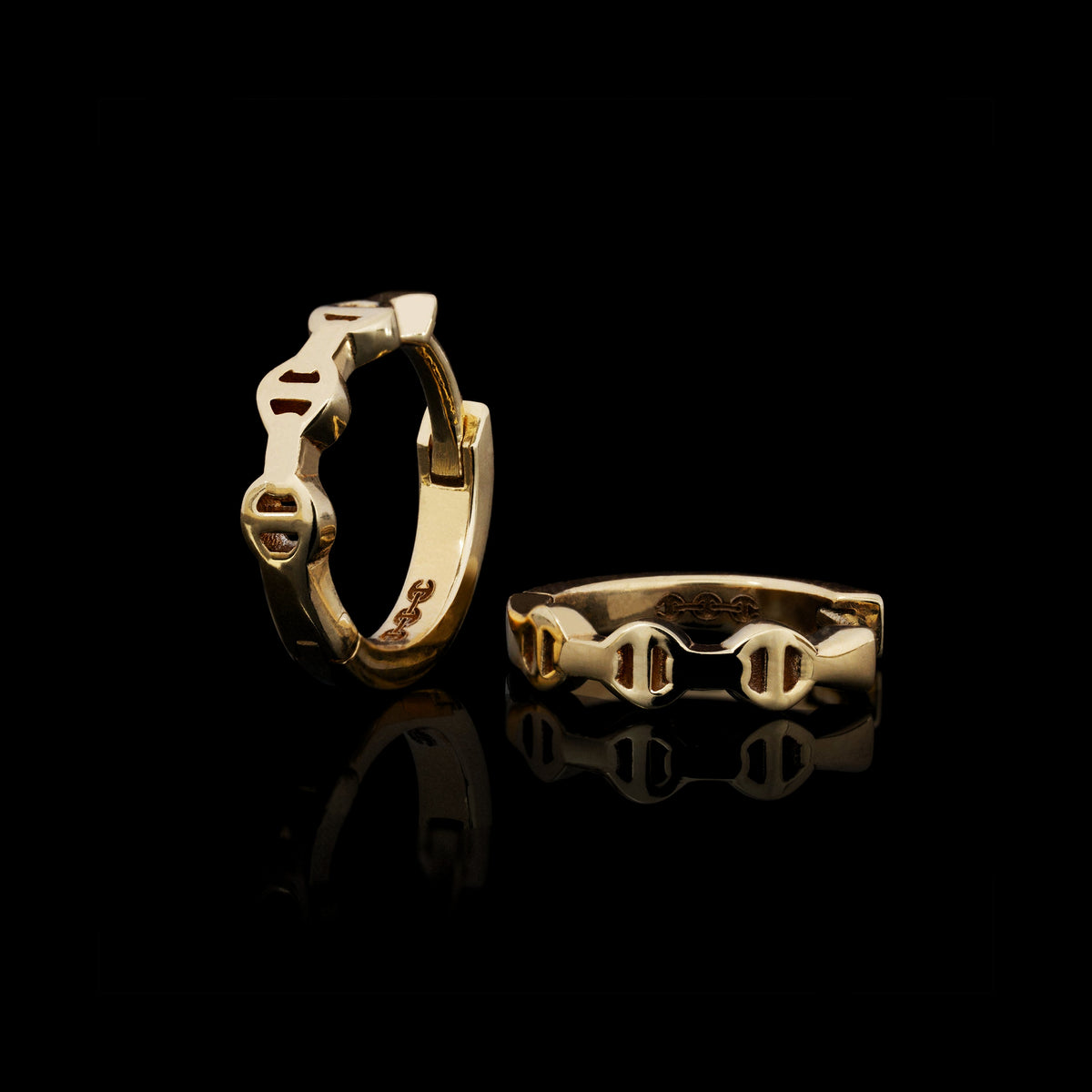 Huggie earrings in 18K yellow gold by HOORSENBUHS®, pair