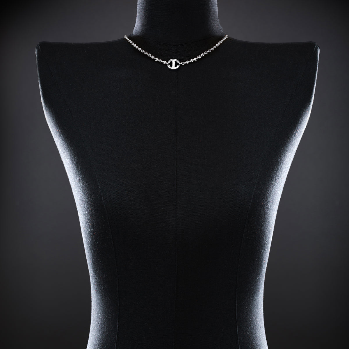 14mm Single Station Necklace 16" in 18K white gold