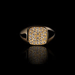 Rectangle Signet Ring with Diamonds in 18K yellow gold