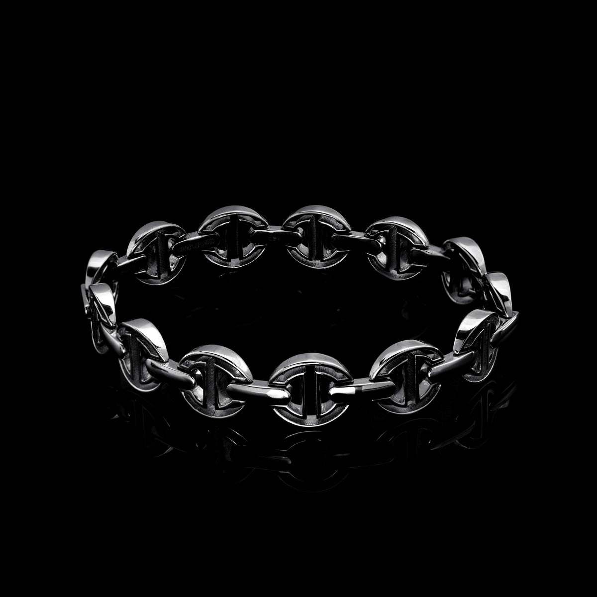 MMV Small Link Bracelet in 18K gold, view 6