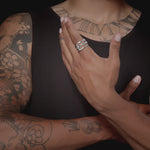 Phantom Clique ring by HOORSENBUHS®, in motion, view 2