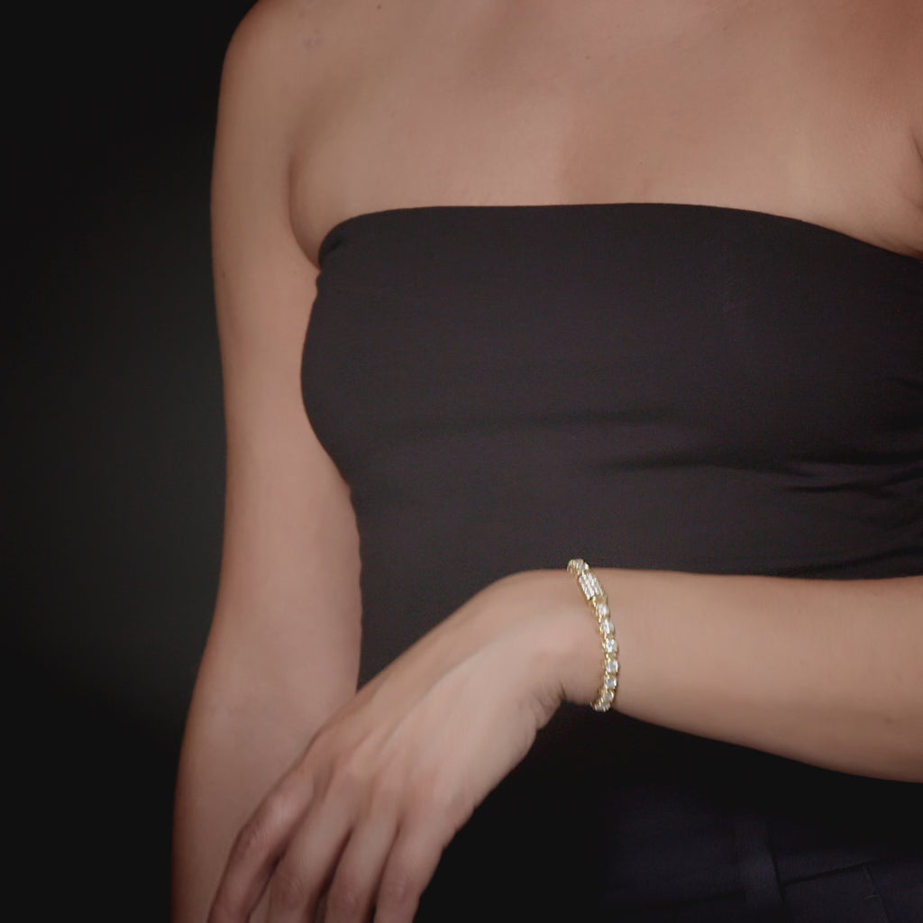 4mm Diamond Infinite Bracelet by HOORSENBUHS®, in motion