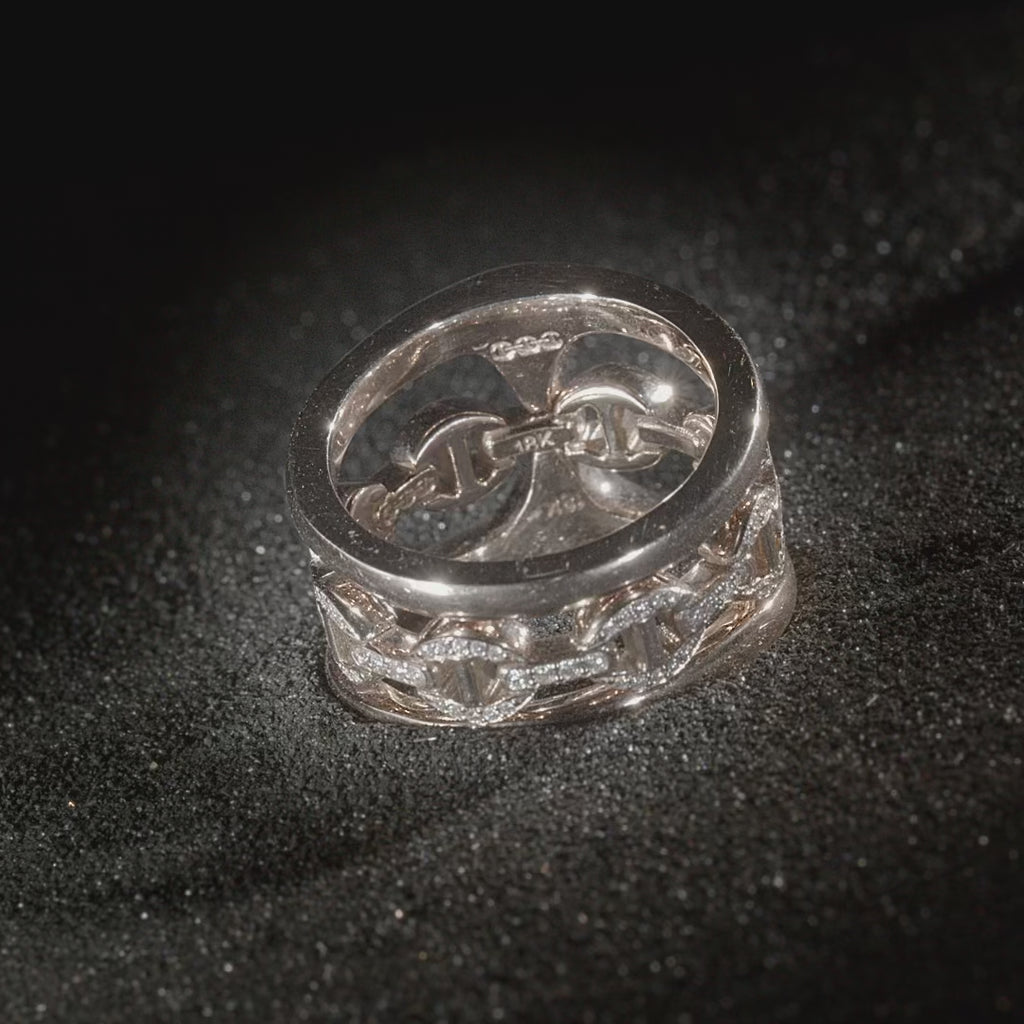 Phantom Clique Antiquated ring by HOORSENBUHS®, in motion, view 2