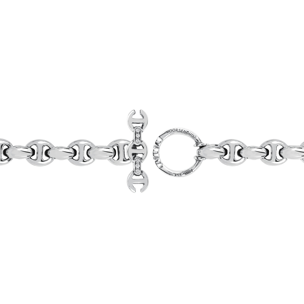 10mm Open-Link™ Wallet Chain with Diamond Pendant in sterling silver, toggle closure detail