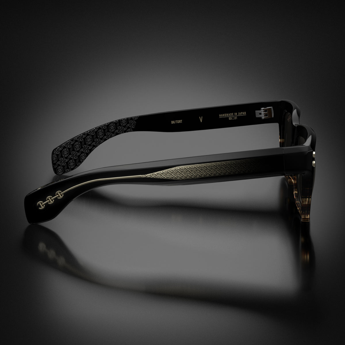 Model V eyewear in Black and Tortoise Fade, side view